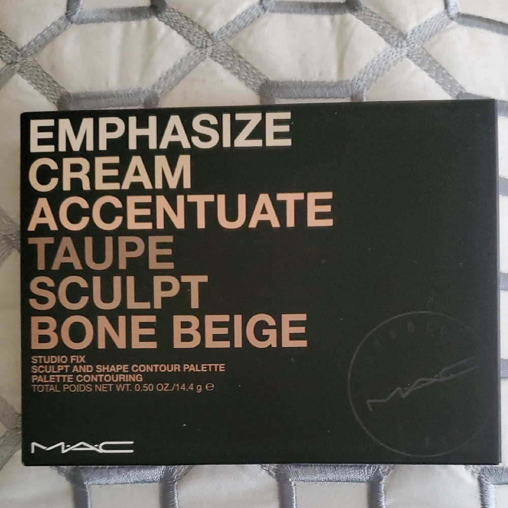 MAC Cosmetics Studio Fix Contour Palette - Cream and Taupe